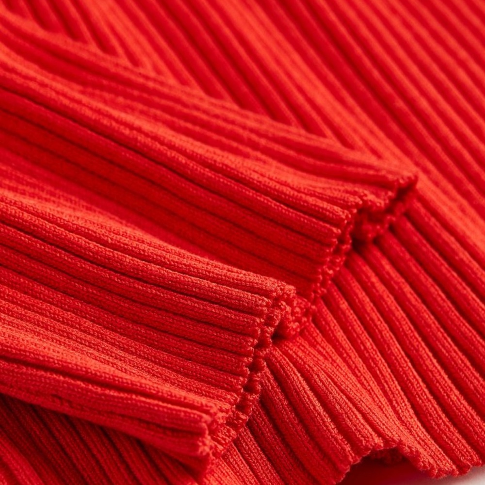 H&M Rib Knit Sweater - Picture 4 of 9